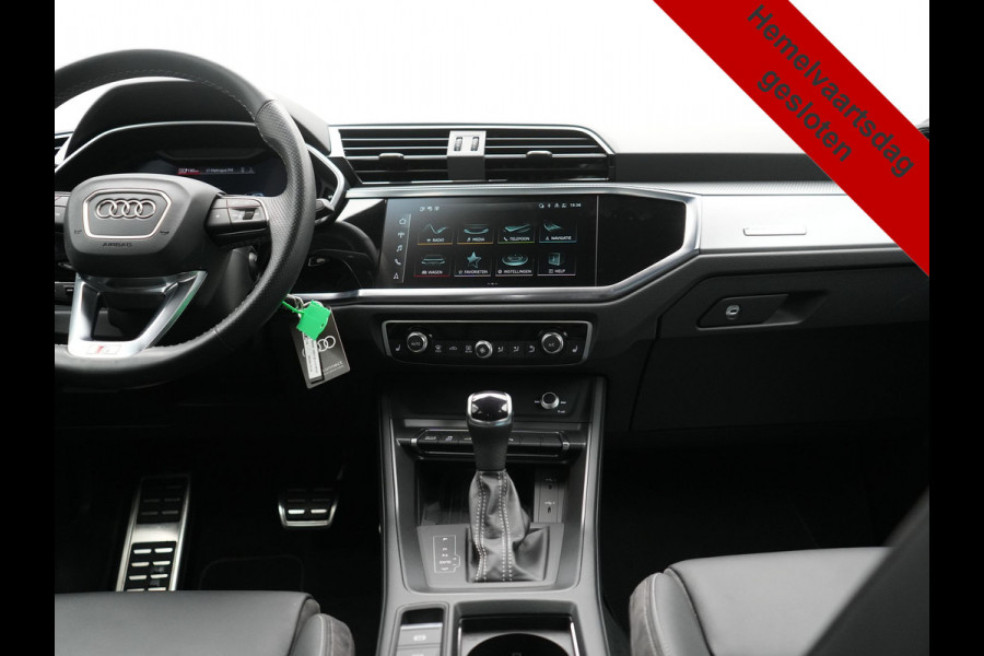 Audi Q3 45 TFSI e S-Line PHEV 245pk Dealer O.H Adaptive Cruise | Camera | Blis | S-line Interieur | Lederen Sportstoelen Verwarmd | Sportstuur | Navigatie | Virtual | DAB | 17"L.M |