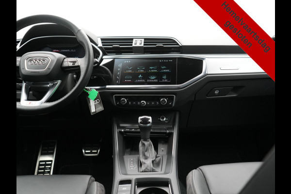 Audi Q3 45 TFSI e S-Line PHEV 245pk Dealer O.H Adaptive Cruise | Camera | Blis | S-line Interieur | Lederen Sportstoelen Verwarmd | Sportstuur | Navigatie | Virtual | DAB | 17"L.M |