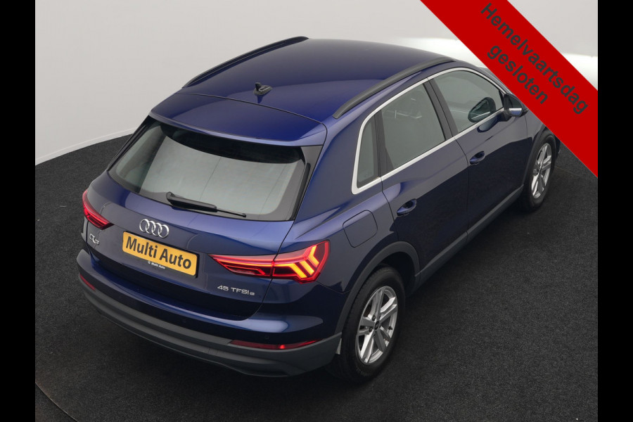 Audi Q3 45 TFSI e S-Line PHEV 245pk Dealer O.H Adaptive Cruise | Camera | Blis | S-line Interieur | Lederen Sportstoelen Verwarmd | Sportstuur | Navigatie | Virtual | DAB | 17"L.M |