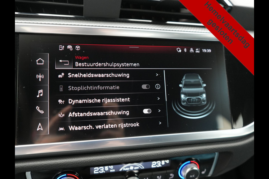 Audi Q3 45 TFSI e S-Line PHEV 245pk Dealer O.H Adaptive Cruise | Camera | Blis | S-line Interieur | Lederen Sportstoelen Verwarmd | Sportstuur | Navigatie | Virtual | DAB | 17"L.M |