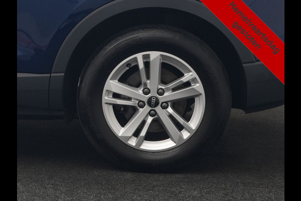 Audi Q3 45 TFSI e S-Line PHEV 245pk Dealer O.H Adaptive Cruise | Camera | Blis | S-line Interieur | Lederen Sportstoelen Verwarmd | Sportstuur | Navigatie | Virtual | DAB | 17"L.M |