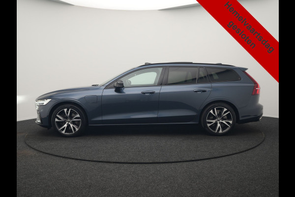Volvo V60 T6 Recharge AWD R-Design PHEV 340pk Dealer O.H | Trekhaak Af Fabriek | Panodak | Harman / Kardon | Lederen Sportstoelen Memory & Ventilatie | Camera | Keyless | Stuur & Stoelen Verwarmd | Apple Carplay | Virtual | Navigatie | Cruise Control | DAB+ | 18" L.M | Plug In Hybrid |
