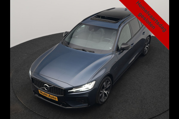 Volvo V60 T6 Recharge AWD R-Design PHEV 340pk Dealer O.H | Trekhaak Af Fabriek | Panodak | Harman / Kardon | Lederen Sportstoelen Memory & Ventilatie | Camera | Keyless | Stuur & Stoelen Verwarmd | Apple Carplay | Virtual | Navigatie | Cruise Control | DAB+ | 18" L.M | Plug In Hybrid |