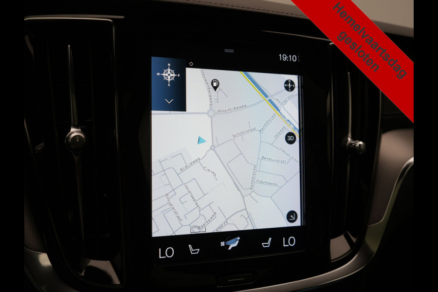 Volvo V60 T6 Recharge AWD R-Design PHEV 340pk Dealer O.H | Trekhaak Af Fabriek | Panodak | Harman / Kardon | Lederen Sportstoelen Memory & Ventilatie | Camera | Keyless | Stuur & Stoelen Verwarmd | Apple Carplay | Virtual | Navigatie | Cruise Control | DAB+ | 18" L.M | Plug In Hybrid |