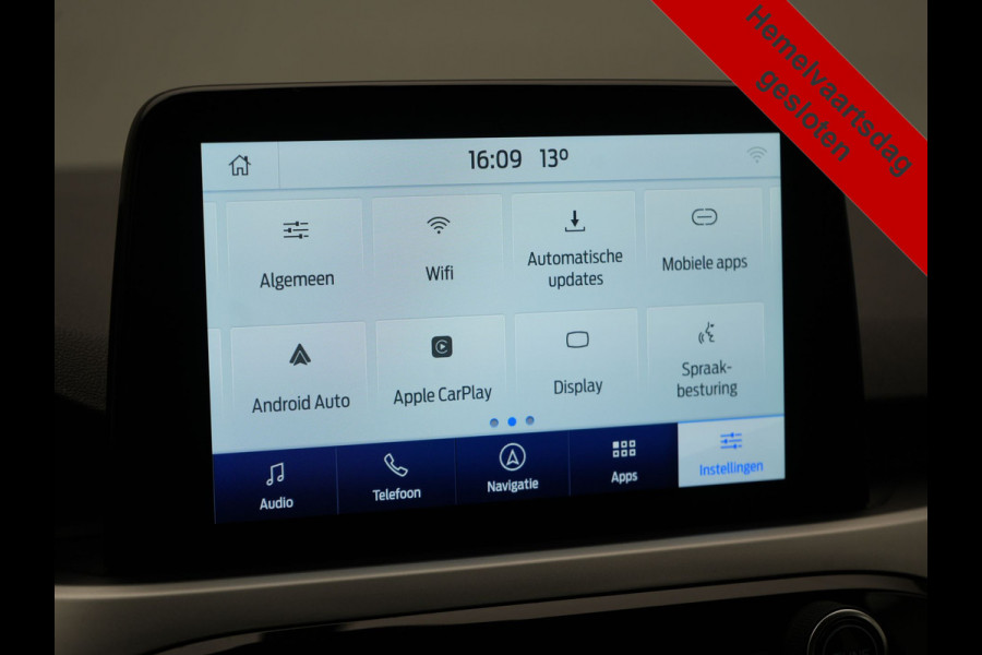 Ford Kuga 1.5 Ecoboost 150pk Dealer O.H | 1800kg Trekgewicht | LED Koplampen | Navigatie | Stoelen & Stuur Verwarmd | Apple Carplay | DAB |