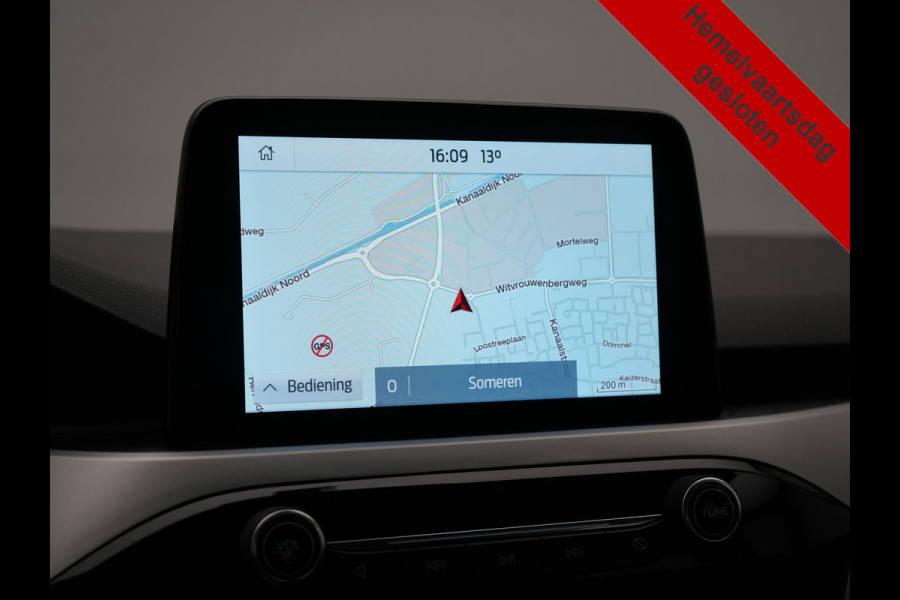 Ford Kuga 1.5 Ecoboost 150pk Dealer O.H | 1800kg Trekgewicht | LED Koplampen | Navigatie | Stoelen & Stuur Verwarmd | Apple Carplay | DAB |