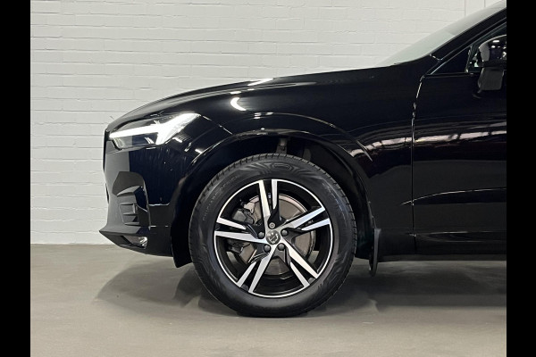 Volvo XC60 2.0 B5 R-Design Trekhaak | Adapt. cruise | Open dak | 360 camera | Head-up | Memory | Stuur-/stoelverwarming