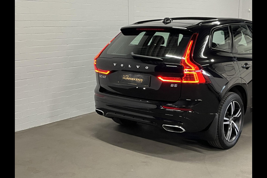 Volvo XC60 2.0 B5 R-Design Trekhaak | Adapt. cruise | Open dak | 360 camera | Head-up | Memory | Stuur-/stoelverwarming