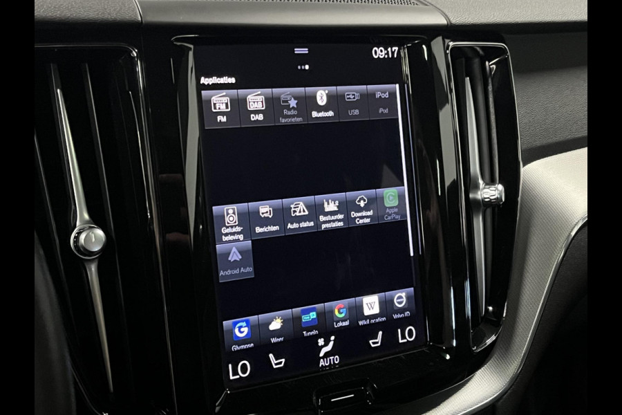 Volvo XC60 2.0 B5 R-Design Trekhaak | Adapt. cruise | Open dak | 360 camera | Head-up | Memory | Stuur-/stoelverwarming