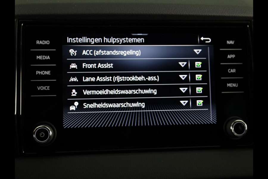 Škoda Karoq 1.5 TSI 150pk Business Edition Ultimate
