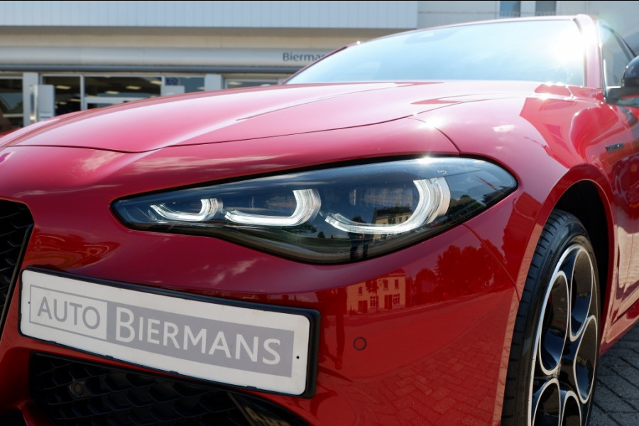 Alfa Romeo Giulia 2.0 Turbo 280 PK Competizione Q4 AWD / INCL 12mnd BOVAG