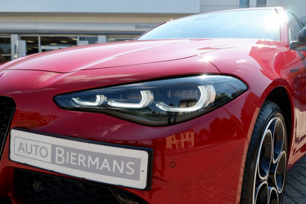 Alfa Romeo Giulia 2.0 Turbo 280 PK Competizione Q4 AWD / INCL 12mnd BOVAG