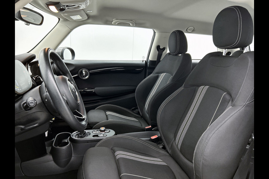 MINI Mini Electric Business Edition 33 kWh (NL-auto, Dealer OndH, Navi, Carplay, Parkeersensoren, Cruise Con, Climate,Etc)