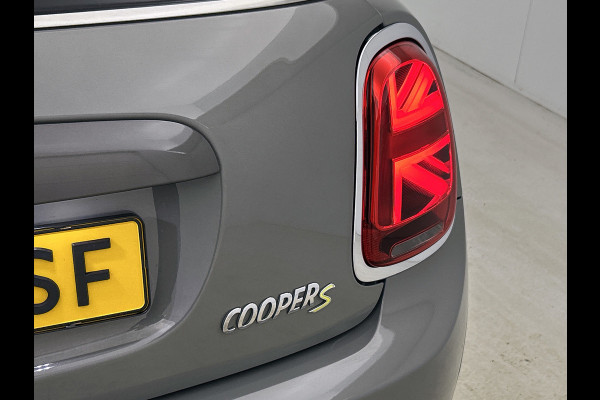 MINI Mini Electric Business Edition 33 kWh (NL-auto, Dealer OndH, Navi, Carplay, Parkeersensoren, Cruise Con, Climate,Etc)
