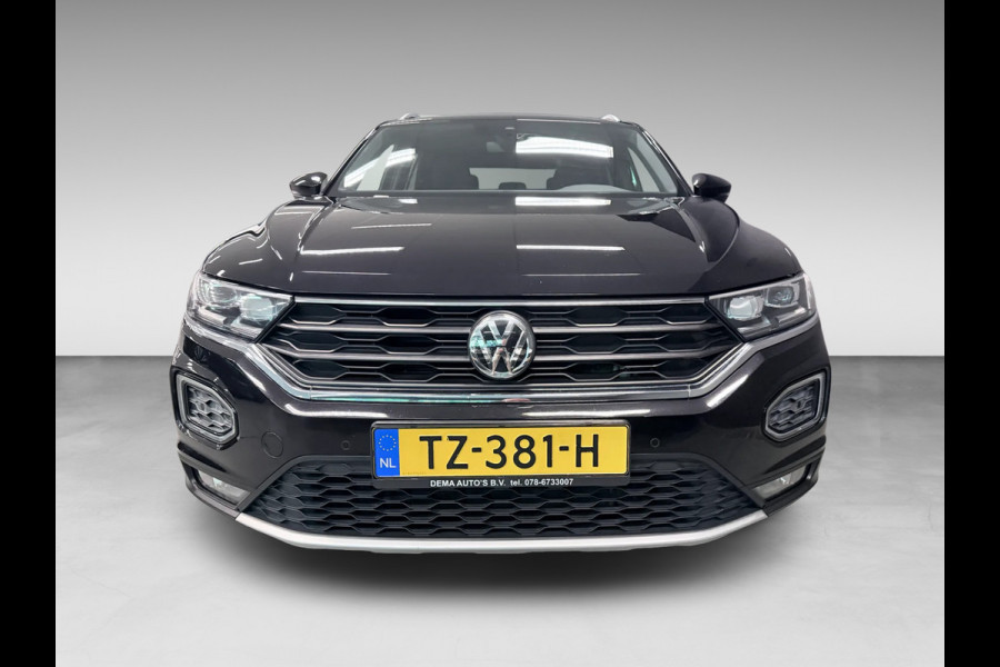 Volkswagen T-Roc 1.0 TSI Sport V-COCKPIT/NAVI/CAM/DAB/CARPLAY/ECC/PDC/CRUISE///