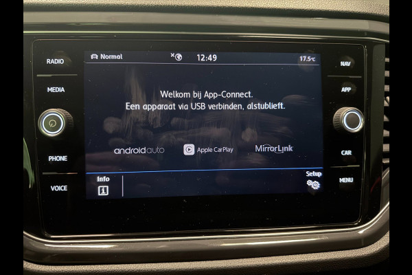 Volkswagen T-Roc 1.0 TSI Sport V-COCKPIT/NAVI/CAM/DAB/CARPLAY/ECC/PDC/CRUISE///