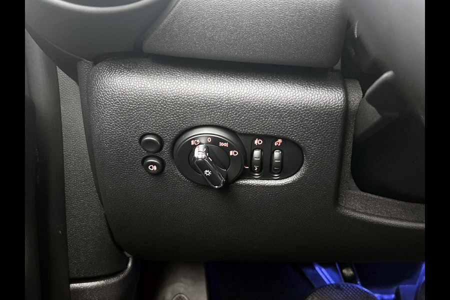 MINI Mini Electric MINI Yours 33 kWh VOLL!! (Panorama, Camera, Harman/Kardon, Leder, Head-up, StoelV, Etc)