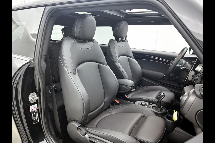 MINI Mini Electric MINI Yours 33 kWh VOLL!! (Panorama, Camera, Harman/Kardon, Leder, Head-up, StoelV, Etc)