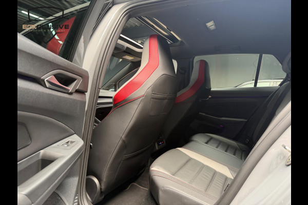 Volkswagen Golf 2.0 TSI GTI CLUBSPORT/PANO/IQLIGHT/HUD