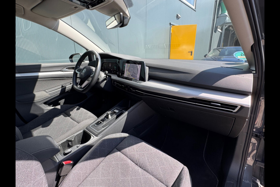Volkswagen Golf 1.0 TSI Life * Automaat *