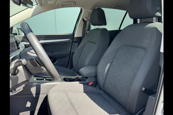 Volkswagen Golf 1.0 TSI Life * Automaat *