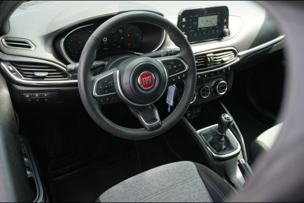 Fiat Tipo Cross 100PK Cross NED. AUTO | HOGE ZIT | WINTERPACK | NAVI