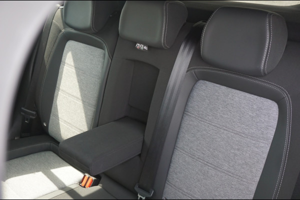 Fiat Tipo Cross 100PK Cross NED. AUTO | HOGE ZIT | WINTERPACK | NAVI