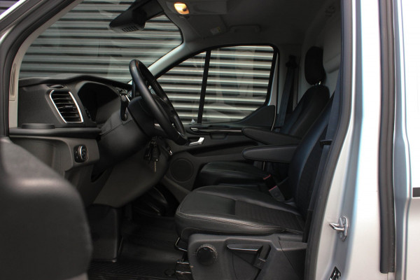 Ford Transit Custom 320 2.0 TDCI L1H1 Sport 185PK 1X SCHUIFDEUR / SPECIAL CUSTOM / 98DKM / AUTOMAAT / APPLE CARPLAY / FULL OPTIONS