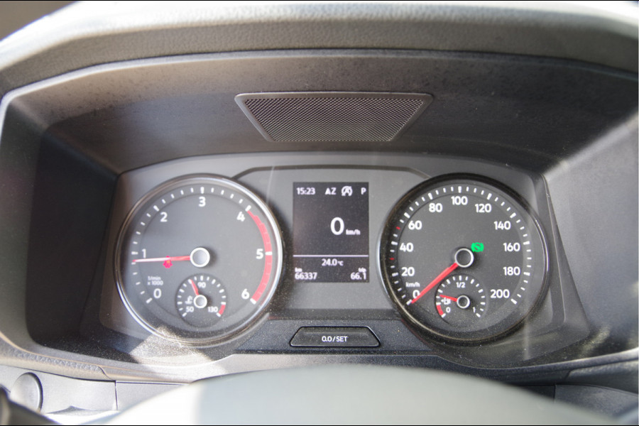 Volkswagen Crafter 35 2.0 TDI L3H3(L2H2) 177PK AUT. LED, GEV. ERGO COMFORT STOEL, STOELVERWARMING, CLIMA, VOORRUIT VERWARMING, CRUISE, MF STUURWIEL