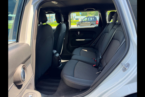 MINI Clubman 1.5 Cooper Business Edition, automaat, NAP, CarPlay