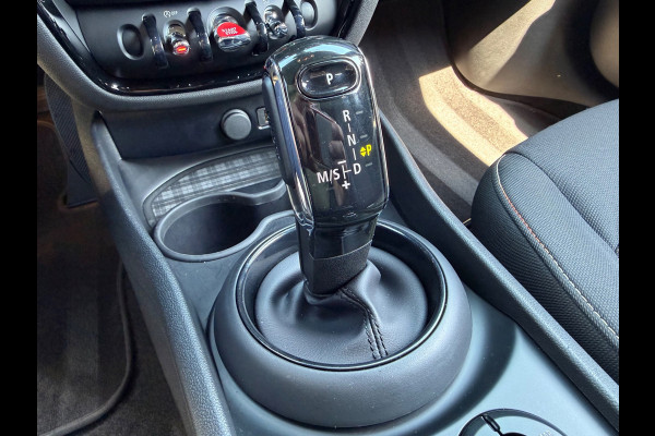 MINI Clubman 1.5 Cooper Business Edition, automaat, NAP, CarPlay