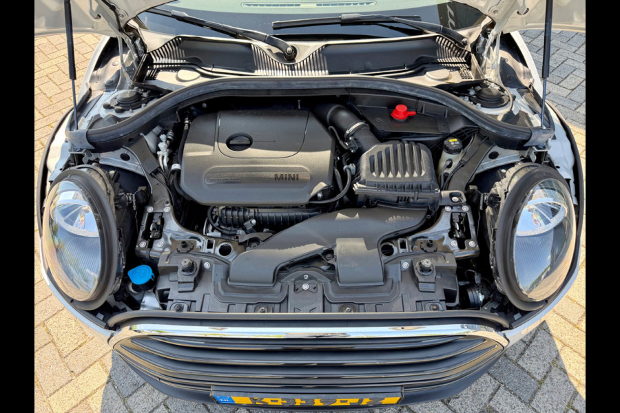 MINI Clubman 1.5 Cooper Business Edition, automaat, NAP, CarPlay