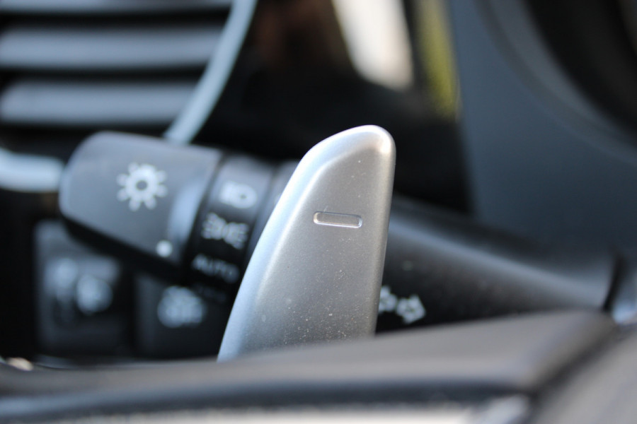 Mitsubishi Outlander 2.4 PHEV Intense+ | Trekhaak | Camera | Navigatie |