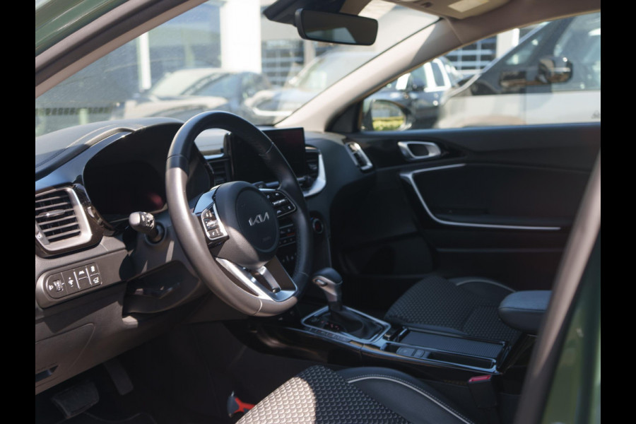 Kia Ceed Sportswagon 1.5 T-GDi DynamicPlusLine | Matrix LED Koplampen | Stoel/Stuurverwarming | Keyless Go | Elektrisch bedienbare achterklep | Carplay | Navigatie