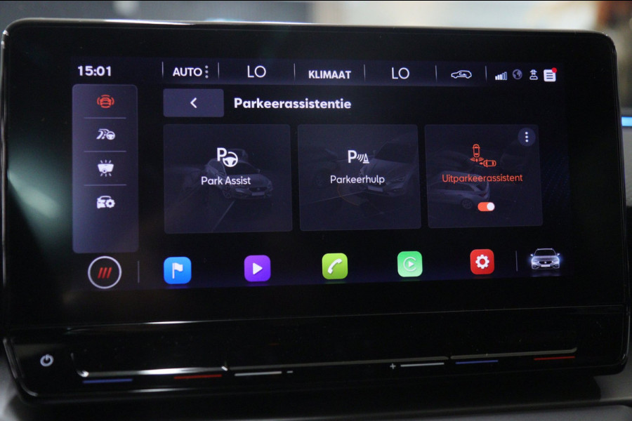 Seat Leon Sportstourer 1.5 eTSI FR NAP/CARPLAY/ACC/PDC/CAM/LANEASSIST/VOL