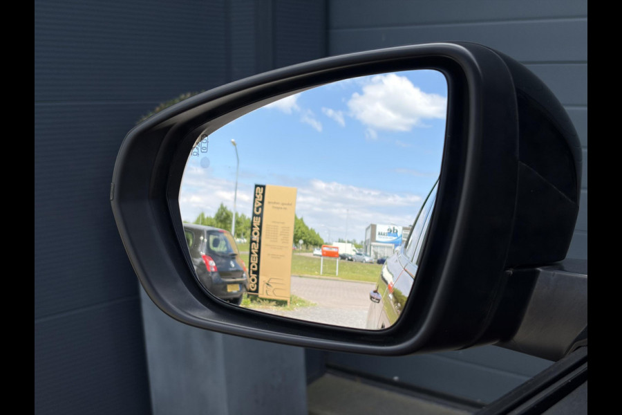 Peugeot 3008 1.2 PureTech Allure 1e Eigenaar,Draadloos Opladen,Navi,360°Camera,Keyless,Dealer Onderhouden,Stoelverw.Memory stoel,Dodehoek,131pk,Halfleder,Apk tot 03-2027