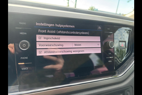 Volkswagen Polo 1.0 TSI Highline Business | Apple Carplay | Stoelverwarming | Parkeersensoren | Cruise