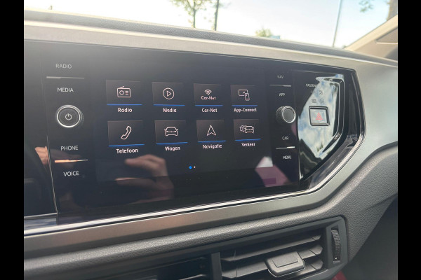 Volkswagen Polo 1.0 TSI Highline Business | Apple Carplay | Stoelverwarming | Parkeersensoren | Cruise