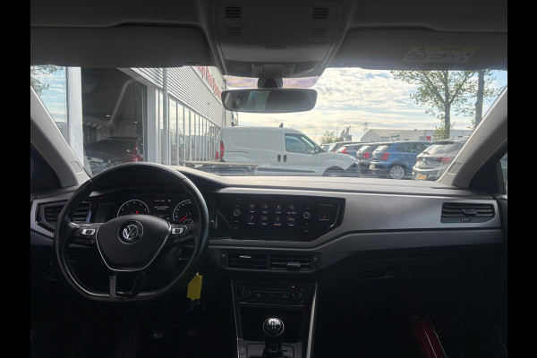 Volkswagen Polo 1.0 TSI Highline Business | Apple Carplay | Stoelverwarming | Parkeersensoren | Cruise
