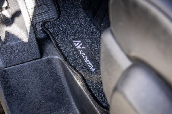Peugeot Expert 2.0 BlueHDI L2 | Head-up | Dodehoekdetectie | CarPlay | Navigatie | Camera | Trekhaak | Climate control | Betimmering | Nieuwe APK | BPM Vrij | Euro 6 | Lang / L2H1