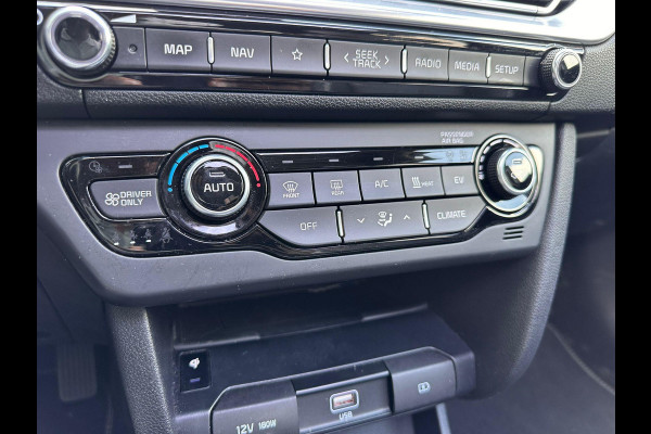 Kia e-Niro ExecutiveLine SKY 64 kWh | SOH: 95,6% | Schuifdak | 3 Fase | Warmtepomp | Leder | Adaptive CC | Climate |