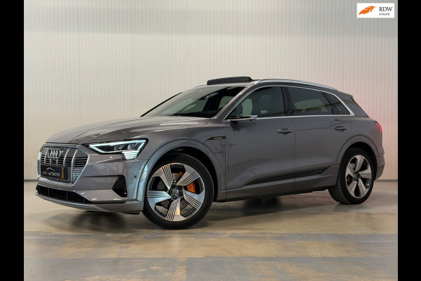 Audi e-tron 50 quattro Launch edition Black 71 kWh | B&O | HUD | TREKHAAK | 360 CAMERA | SPIEGELCAMERA