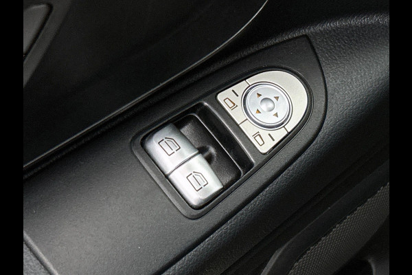 Mercedes-Benz Vito 114 CDI Lang Automaat Apple Carplay Camera Trekhaak Cruise control Airco Bluetooth