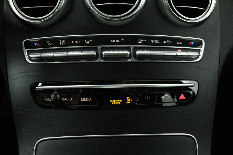 Mercedes-Benz C-Klasse 160 Business Solution Avantgarde (TREKHAAK, STOELVERWARMING, CAMERA, ELEKTR STOELEN, SENSOREN)
