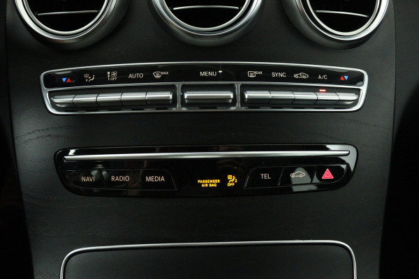 Mercedes-Benz C-Klasse 160 Business Solution Avantgarde (TREKHAAK, STOELVERWARMING, CAMERA, ELEKTR STOELEN, SENSOREN)