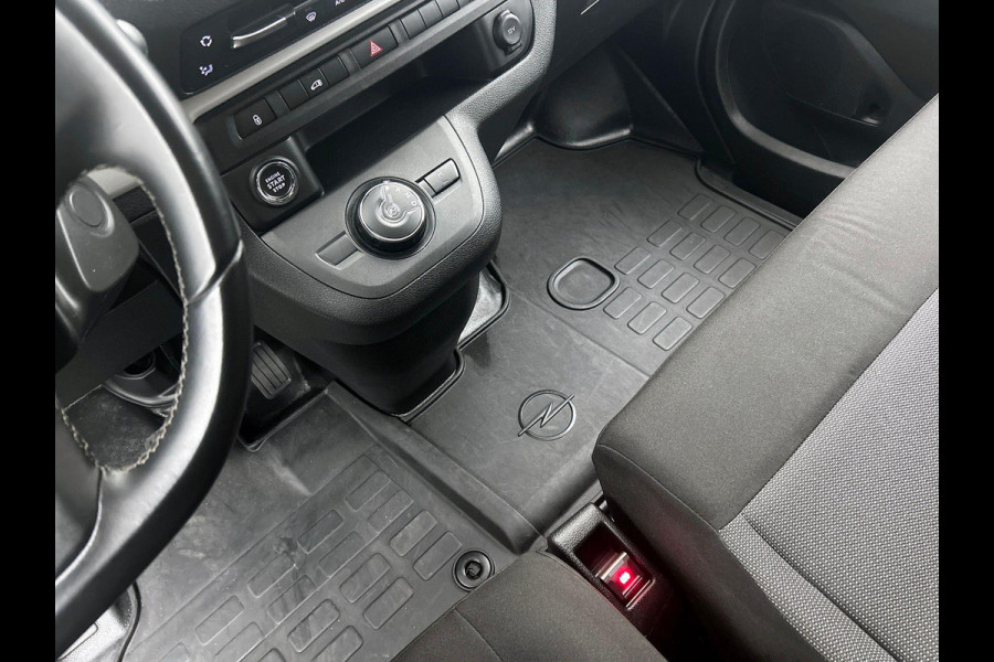 Opel Vivaro 2.0 BlueHDi 145PK L3 Automaat Airco Navigatie Cruise Control Trekhaak