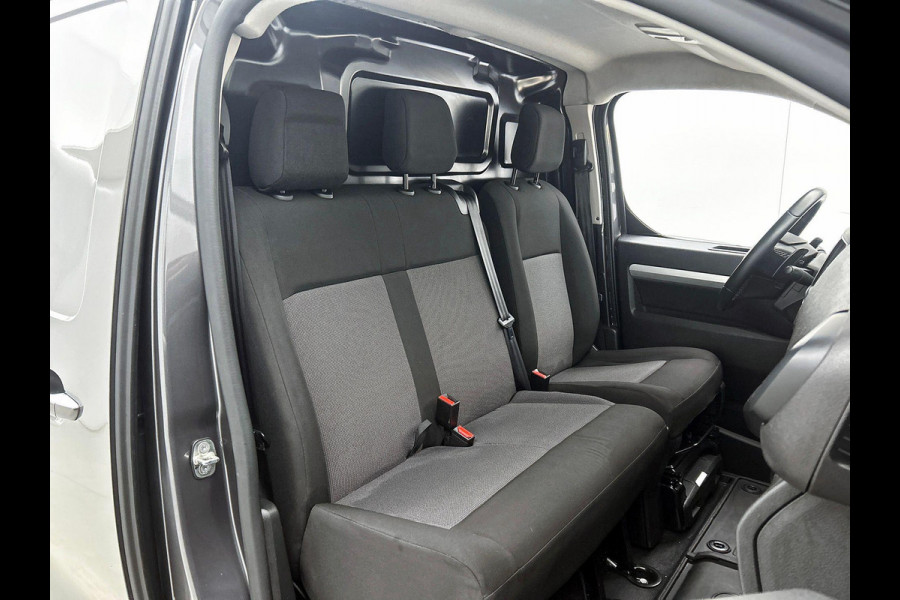 Opel Vivaro 2.0 BlueHDi 145PK L3 Automaat Airco Navigatie Cruise Control Trekhaak