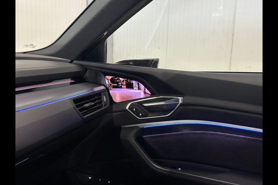 Audi e-tron 50 quattro Launch edition Black 71 kWh | B&O | HUD | TREKHAAK | 360 CAMERA | SPIEGELCAMERA