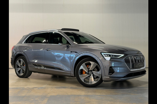 Audi e-tron 50 quattro Launch edition Black 71 kWh | B&O | HUD | TREKHAAK | 360 CAMERA | SPIEGELCAMERA