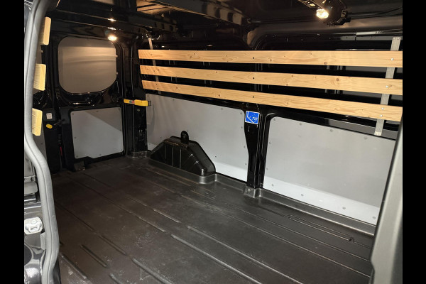 Ford Transit Custom 300 2.0 TDCI L2H1 Trend Automaat Airco Navigatie Cruise Control Camera Parkeersensoren